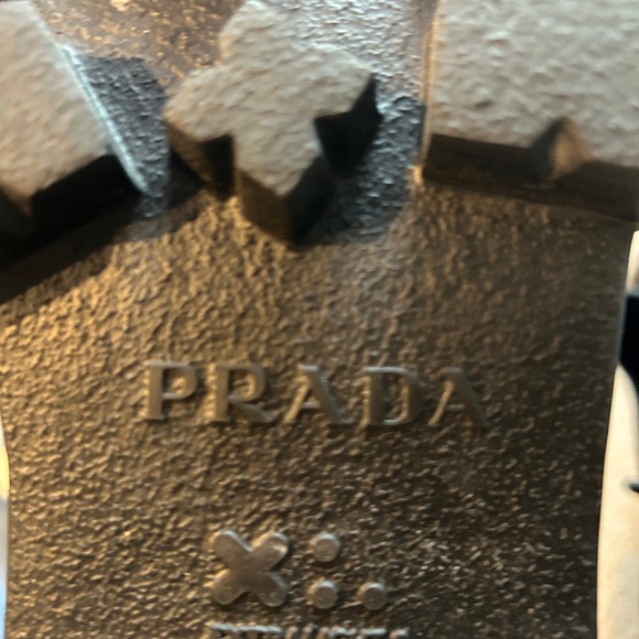 Prada monolith Chelsea boot - Picture 6 of 16